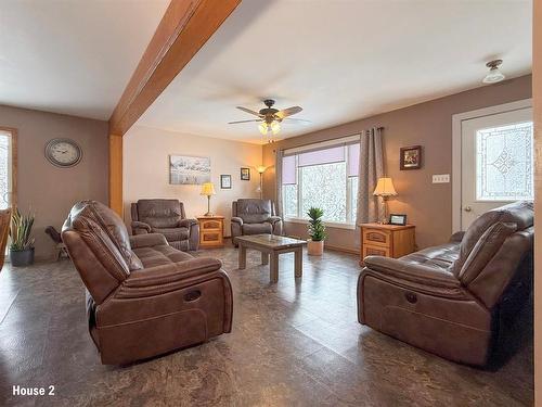 130049 29 Avenue N, Hartney, MB - Indoor Photo Showing Living Room