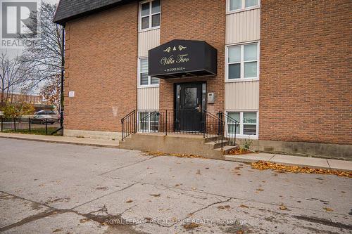 306 - 25 College Street E, Belleville, ON - Outdoor