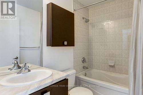 3102 - 38 Grenville Street, Toronto, ON - Indoor Photo Showing Bathroom