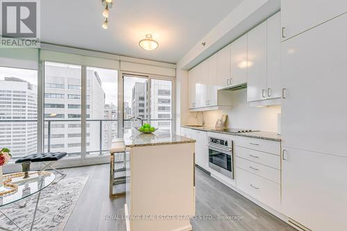 2310 - 426 University Avenue, Toronto, ON - Indoor Photo Showing Kitchen With Upgraded Kitchen