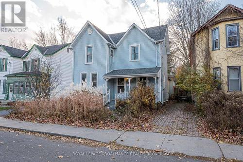 102 Livingston Avenue, Kingston (Central City East), ON - Outdoor With Facade