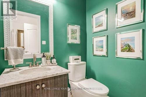 15 Lady Bianca Court, Vaughan, ON - Indoor Photo Showing Bathroom