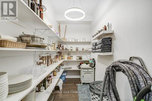 15 Lady Bianca Court, Vaughan, ON - Indoor With Storage