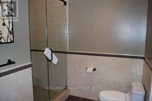 8-2 - 532 10Th Concession Road, Westport, ON - Indoor Photo Showing Bathroom