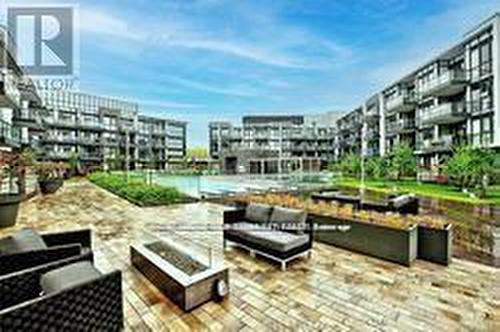 218 - 375 Sea Ray Avenue W, Innisfil, ON - Outdoor