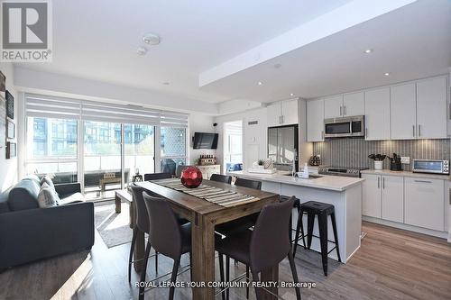 218 - 375 Sea Ray Avenue W, Innisfil, ON - Indoor Photo Showing Kitchen With Upgraded Kitchen