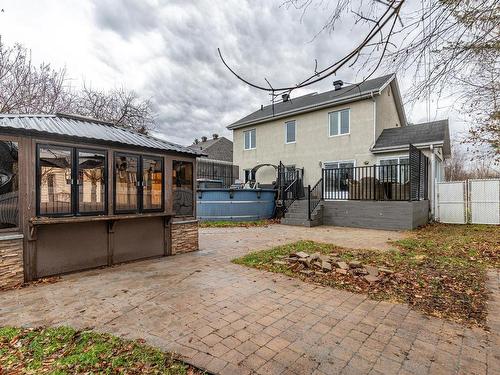 Cour - 1580 Rue Pinard, Longueuil (Saint-Hubert), QC - Outdoor With Deck Patio Veranda