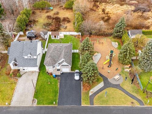 Vue sur l'eau - 1580 Rue Pinard, Longueuil (Saint-Hubert), QC - Outdoor With View