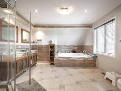 Ensuite bathroom - 