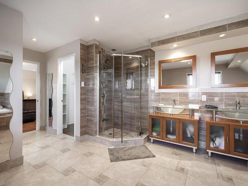 Ensuite bathroom - 84 Rue Jean-Paul-Lemieux, Notre-Dame-De-L'Île-Perrot, QC - Indoor Photo Showing Bathroom