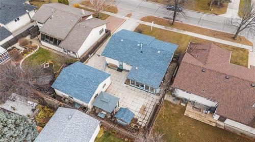 38 Ashmore Dr, Winnipeg, MB 