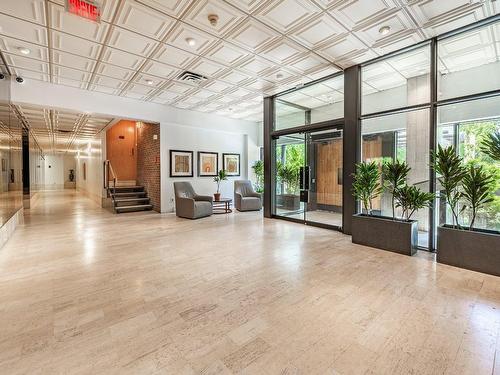 Reception area - 505-1515 Av. Du Docteur-Penfield, Montréal (Ville-Marie), QC - Indoor Photo Showing Other Room