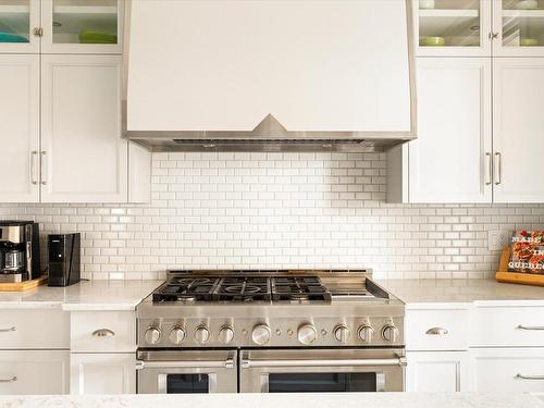 Cuisine - 552  - 562 2E Rue De La Pointe, Shawinigan, QC - Indoor Photo Showing Kitchen With Upgraded Kitchen