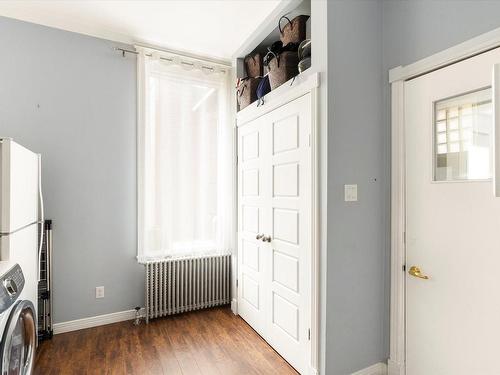 Salle de lavage - 552  - 562 2E Rue De La Pointe, Shawinigan, QC - Indoor Photo Showing Laundry Room