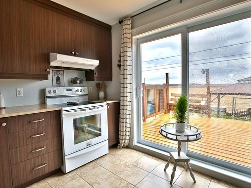 Kitchen - 626 Rue St-Dominique, Saint-Dominique, QC - Indoor Photo Showing Kitchen