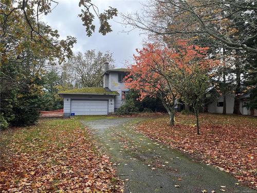 1901 San Juan Ave, Saanich, BC 