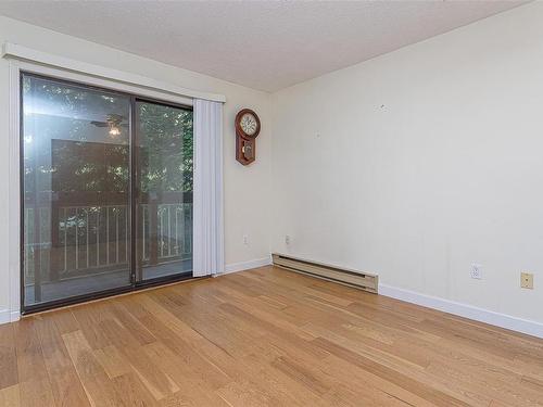 209-79 Gorge Rd West, Saanich, BC - Indoor Photo Showing Other Room