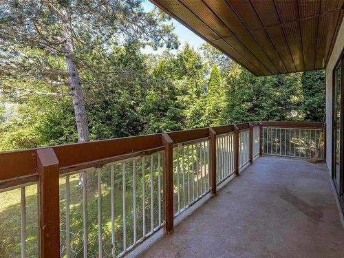 209-79 Gorge Rd West, Saanich, BC - Outdoor With Exterior