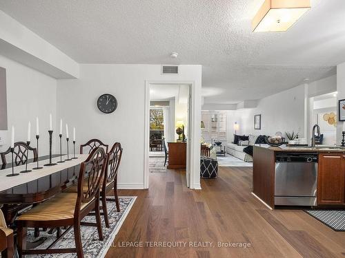 216-225 Wellesley St E, Toronto, ON - Indoor Photo Showing Dining Room