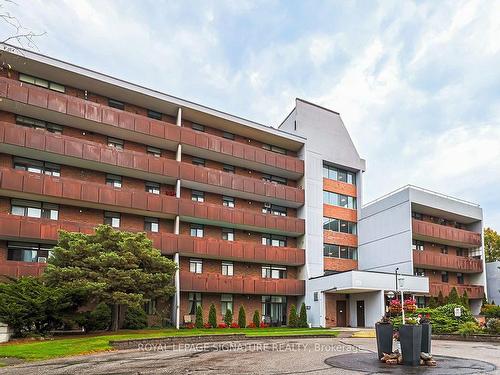 4203-50 Old Kingston Rd, Toronto, ON - Outdoor With Balcony