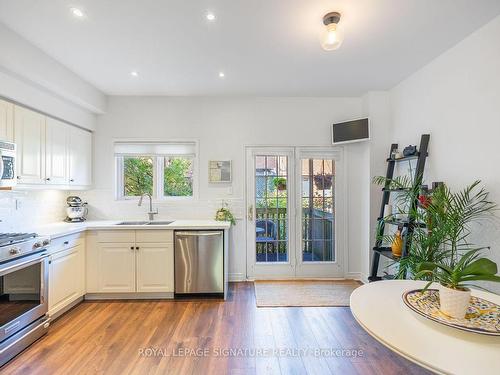 10 Harbourview Cres, Toronto, ON - Indoor Photo Showing Kitchen With Stainless Steel Kitchen