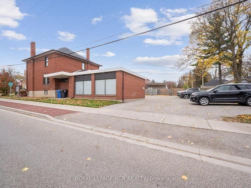 33 King St W, Caledon, ON 