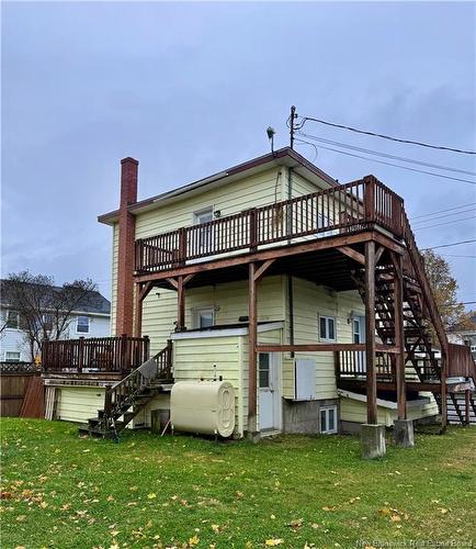 83 Victoria St, Campbellton, NB 