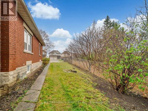 157 Cityview Drive N, Guelph, ON - Outdoor