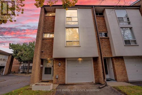 24 - 3409 St Clair Avenue E, Toronto (Clairlea-Birchmount), ON - Outdoor