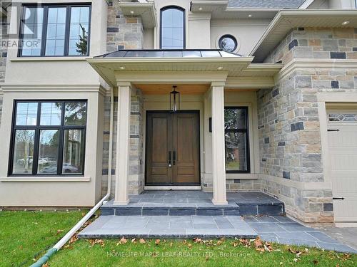 522 Third Line W, Oakville, ON - Outdoor With Facade