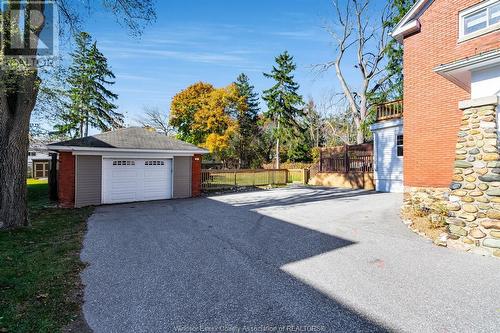 126 Division Street North, Kingsville, ON - Outdoor