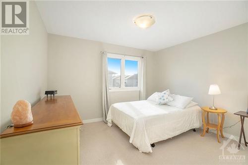 603 Capuchon Way, Ottawa, ON - Indoor Photo Showing Bedroom