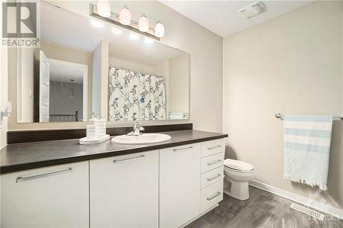 603 Capuchon Way, Ottawa, ON - Indoor Photo Showing Bathroom