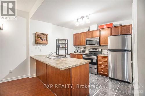 2 - 165 Waterbridge Drive, Ottawa, ON - Indoor Photo Showing Kitchen With Double Sink