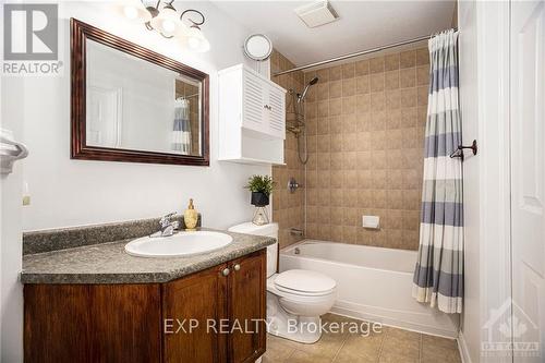 2 - 165 Waterbridge Drive, Ottawa, ON - Indoor Photo Showing Bathroom