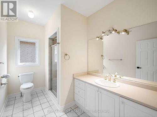 90 Archbury Circle, Caledon, ON - Indoor Photo Showing Bathroom