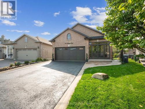 90 Archbury Circle, Caledon, ON - Outdoor With Facade