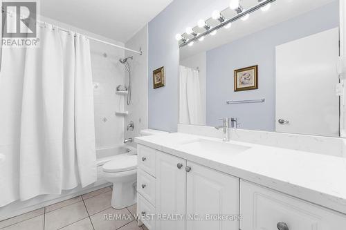 239 Hansen Road, Brampton, ON - Indoor Photo Showing Bathroom