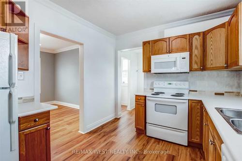 Upper - 14 Fitzgerald Street, St. Catharines, ON - Indoor Photo Showing Kitchen With Double Sink