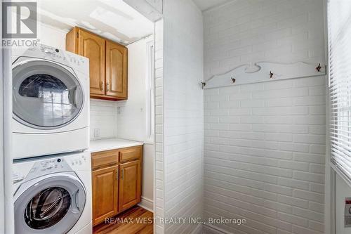 Upper - 14 Fitzgerald Street, St. Catharines, ON - Indoor Photo Showing Laundry Room