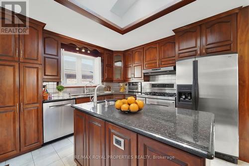 1 Halam Avenue, Hamilton, ON - Indoor Photo Showing Kitchen