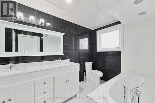 1 Halam Avenue, Hamilton, ON - Indoor Photo Showing Bathroom