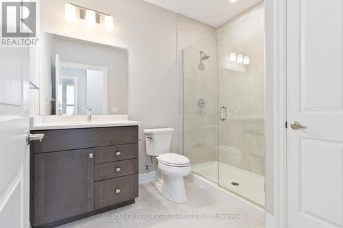 706 - 1880 Gordon Street, Guelph, ON - Indoor Photo Showing Bathroom