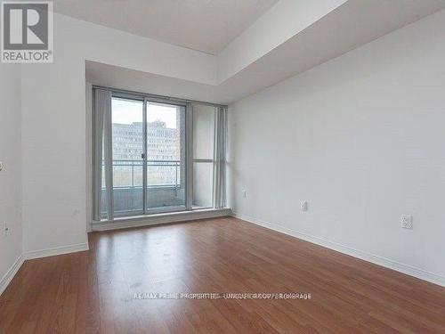 507 - 887 Bay Street, Toronto, ON - Indoor Photo Showing Other Room