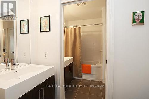 N304 - 116 George Street, Toronto, ON - Indoor Photo Showing Bathroom