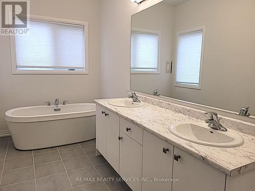 225 Coronation Road, Whitby, ON - Indoor Photo Showing Bathroom