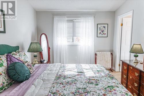 29 - 1478 Adelaide Street, London, ON - Indoor Photo Showing Bedroom