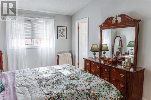 29 - 1478 Adelaide Street, London, ON - Indoor Photo Showing Bedroom