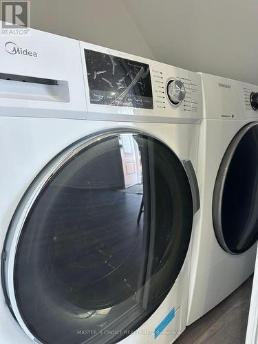 2 - 2848 Ravenshoe Road, Georgina, ON - Indoor Photo Showing Laundry Room