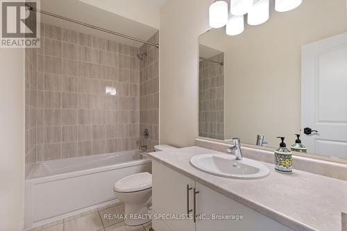 39 New Yorkton Avenue, Markham, ON - Indoor Photo Showing Bathroom